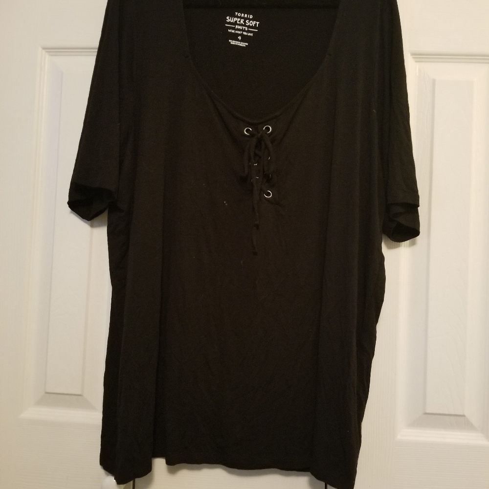 Torrid black tee with lace-up front. Shirt sleeves